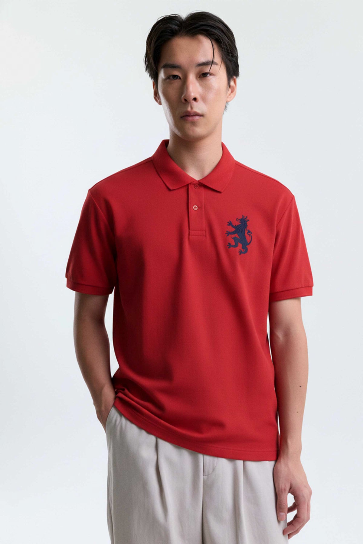 AIIZ Men's Big Lion Pique Polo Shirt (Red / S)