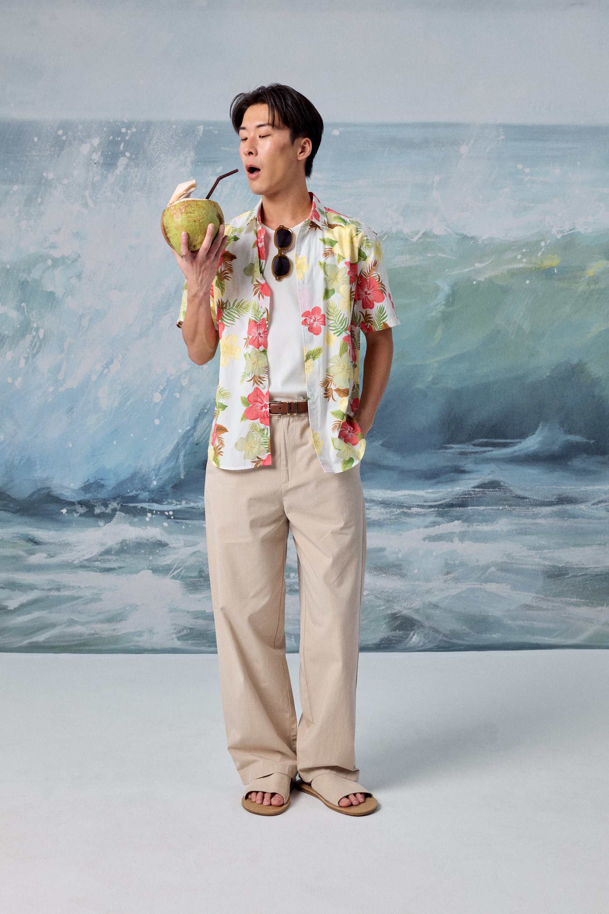 AIIZ Men’s Songkran Floral Short Sleeve Shirt–100% Cotton