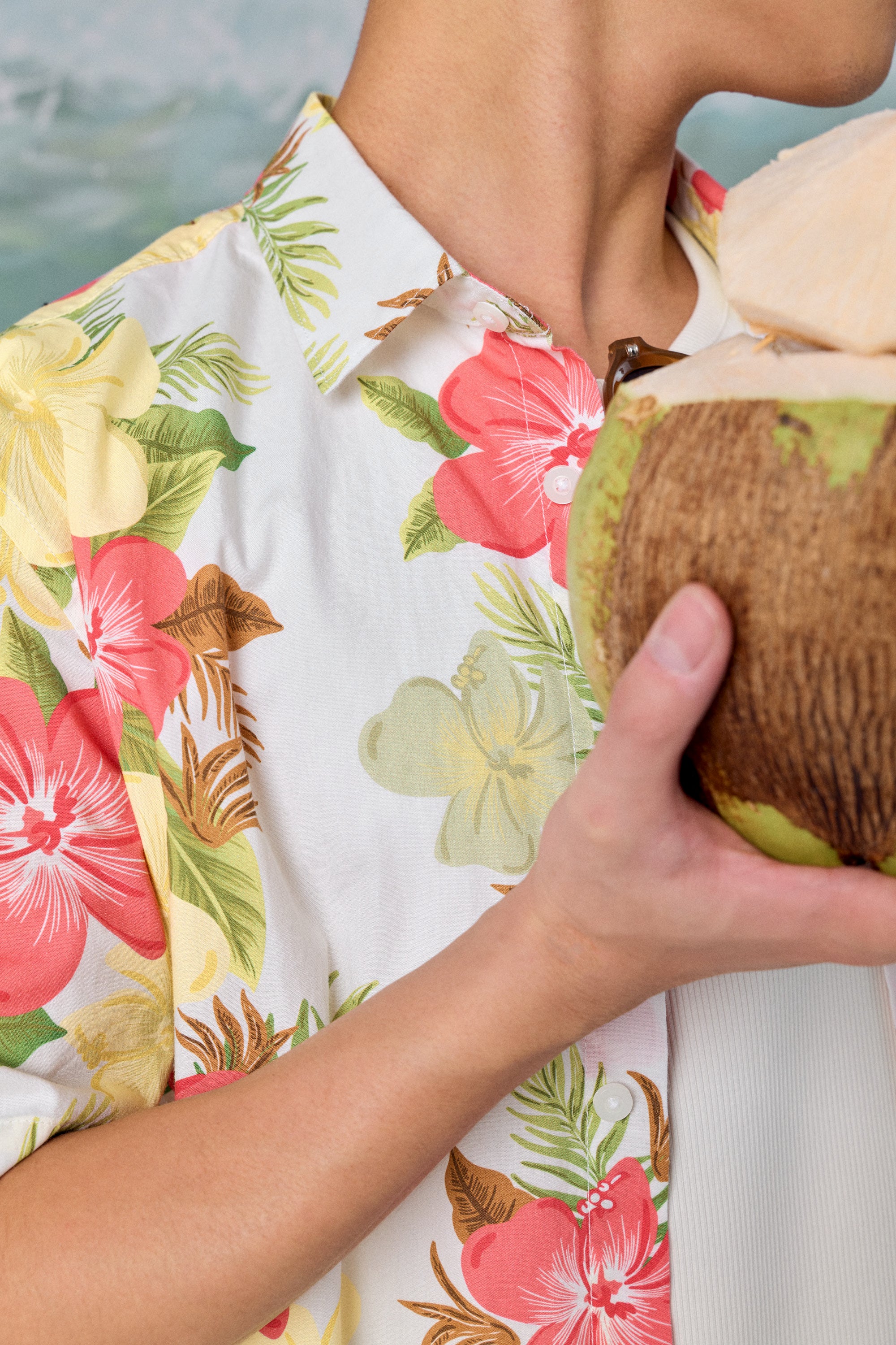 AIIZ Men’s Songkran Floral Short Sleeve Shirt–100% Cotton