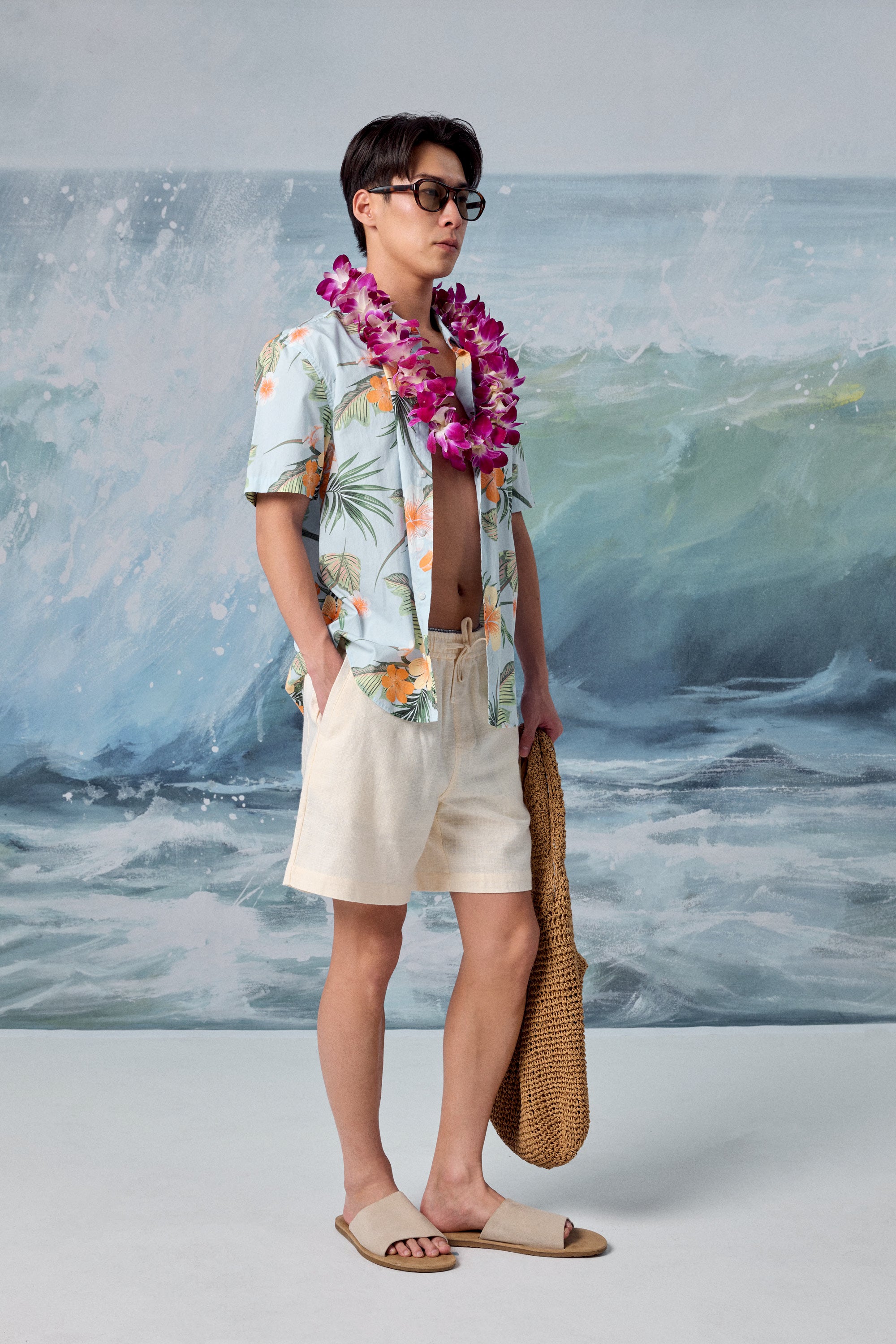 AIIZ Men’s Songkran Floral Short Sleeve Shirt–100% Cotton