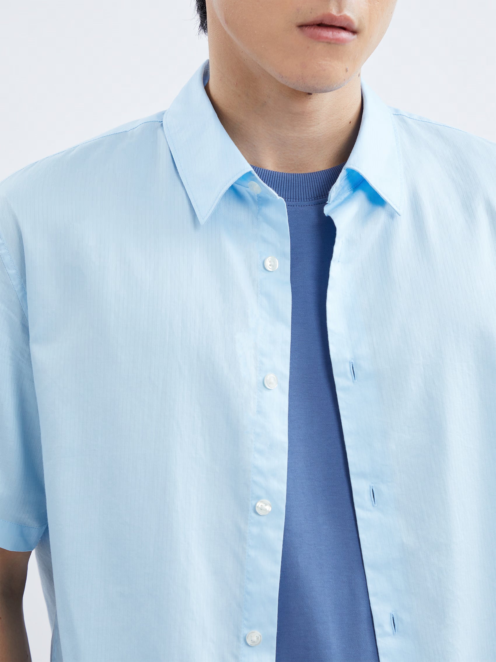AIIZ Men's Short Sleeve Shirt