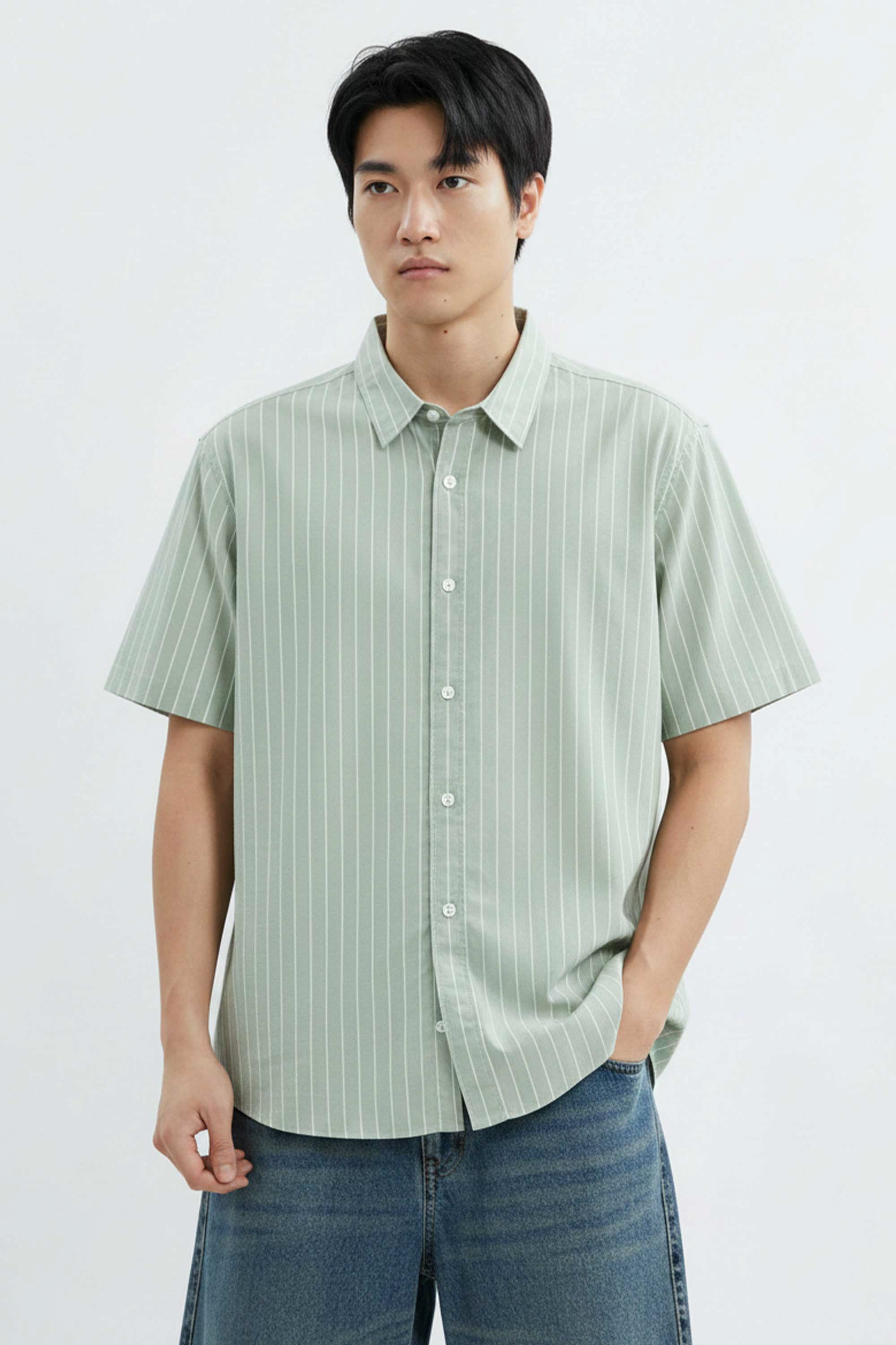 AIIZ Men’s Striped Short Sleeve Shirt