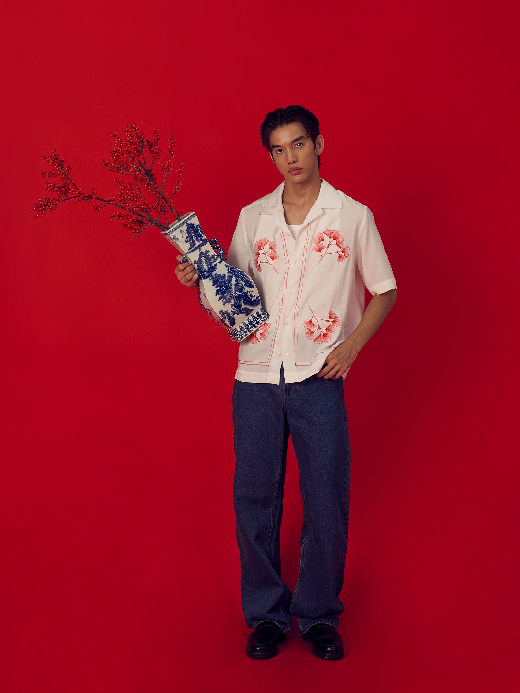 AIIZ Men's Camp Collar Shirt with Embroidery