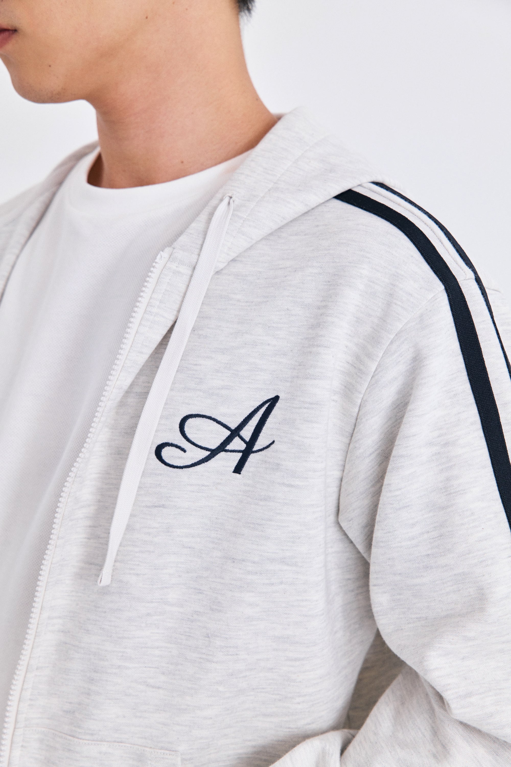 AIIZ Men’s Embroidered Logo Hoodie