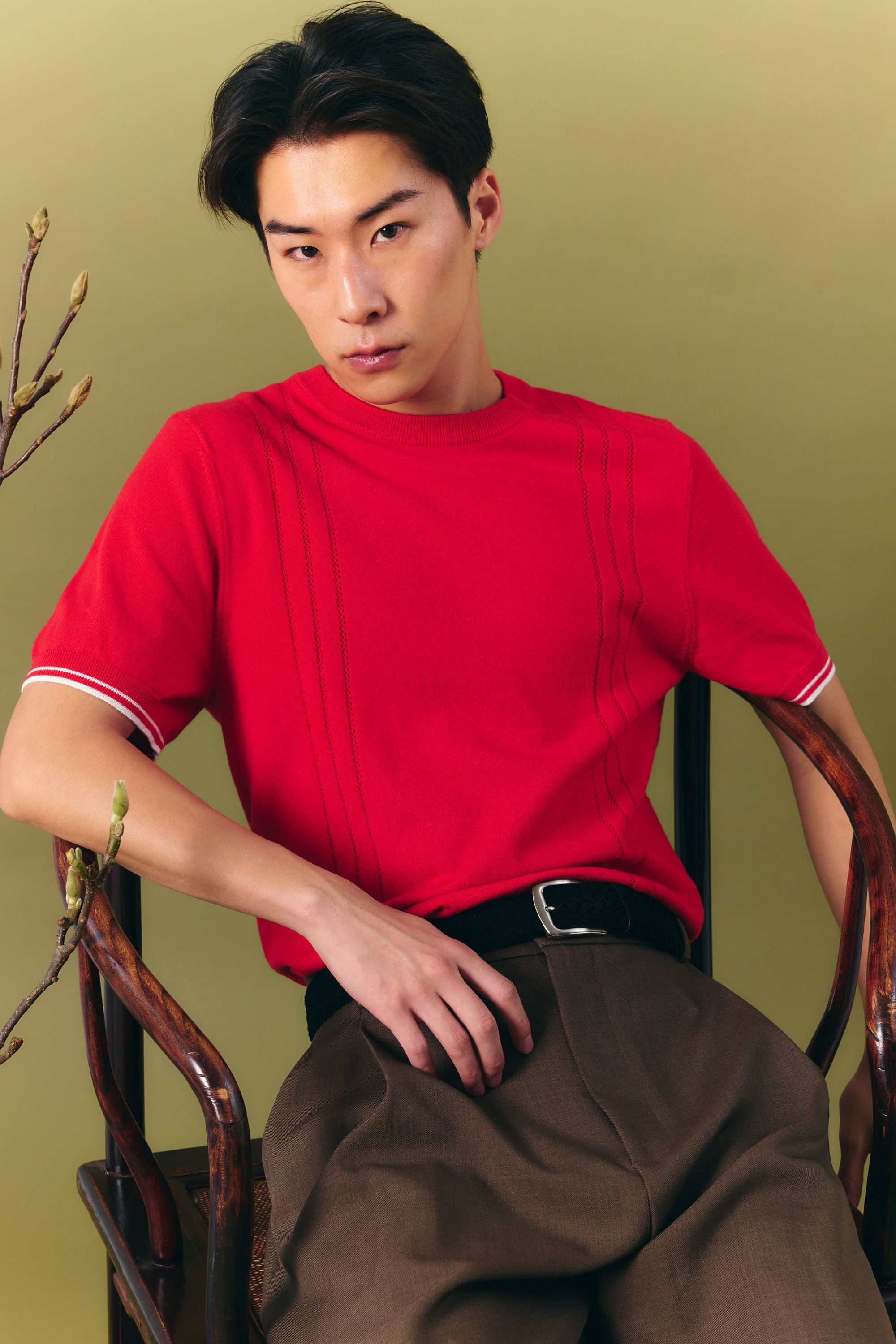 AIIZ Men's Short Sleeve Knitted T-Shirt with Tipping (Red / S)