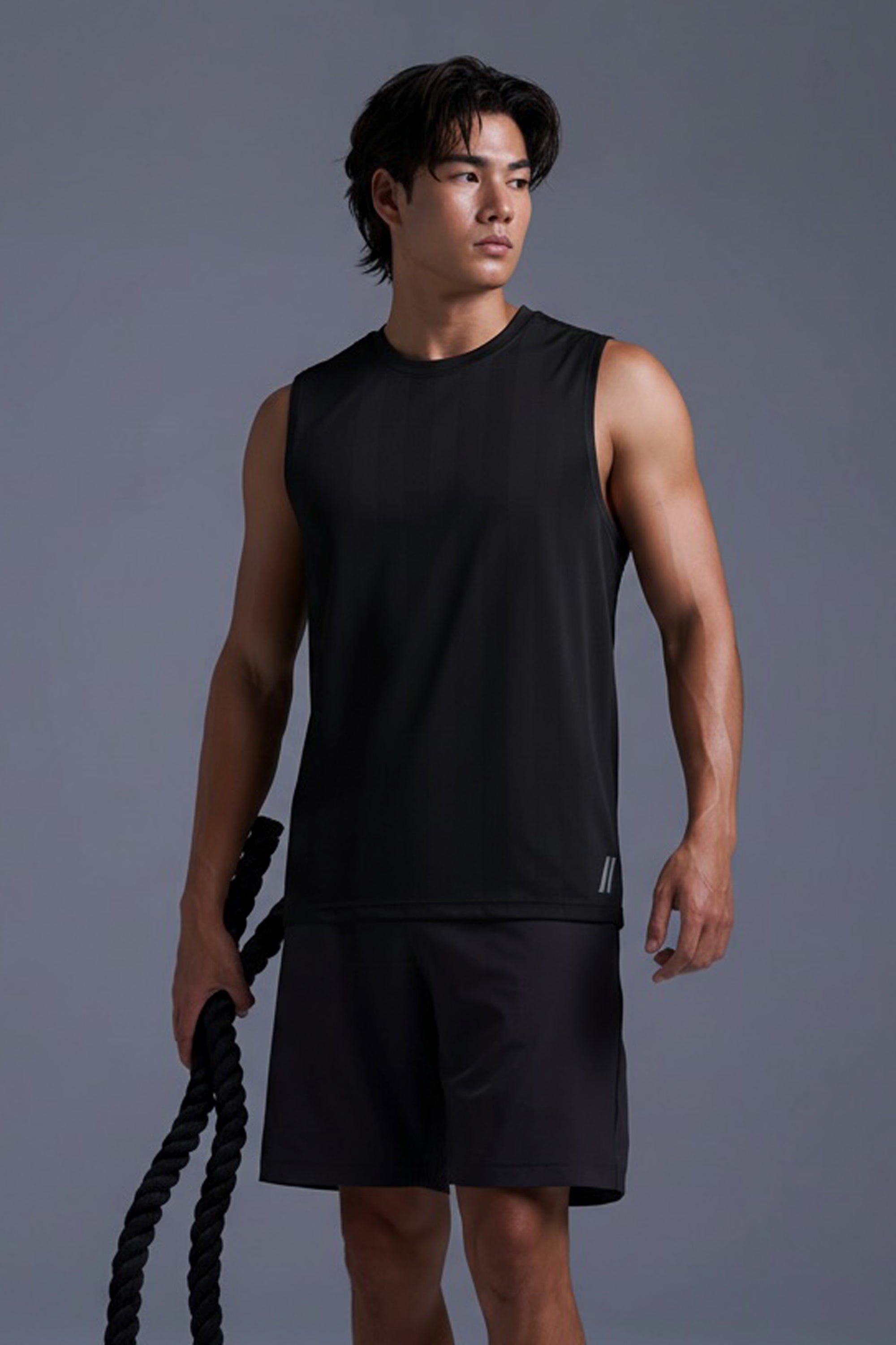 AIIZ Men's Texture Active Sleeveless T-Shirt