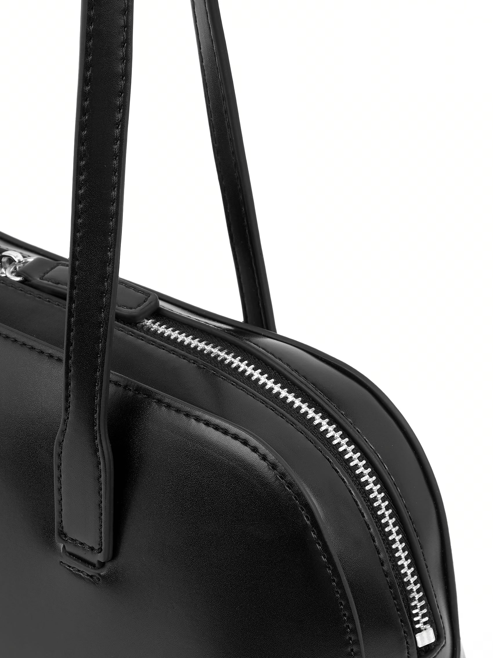 AIIZ Bread Shoulder Bag
