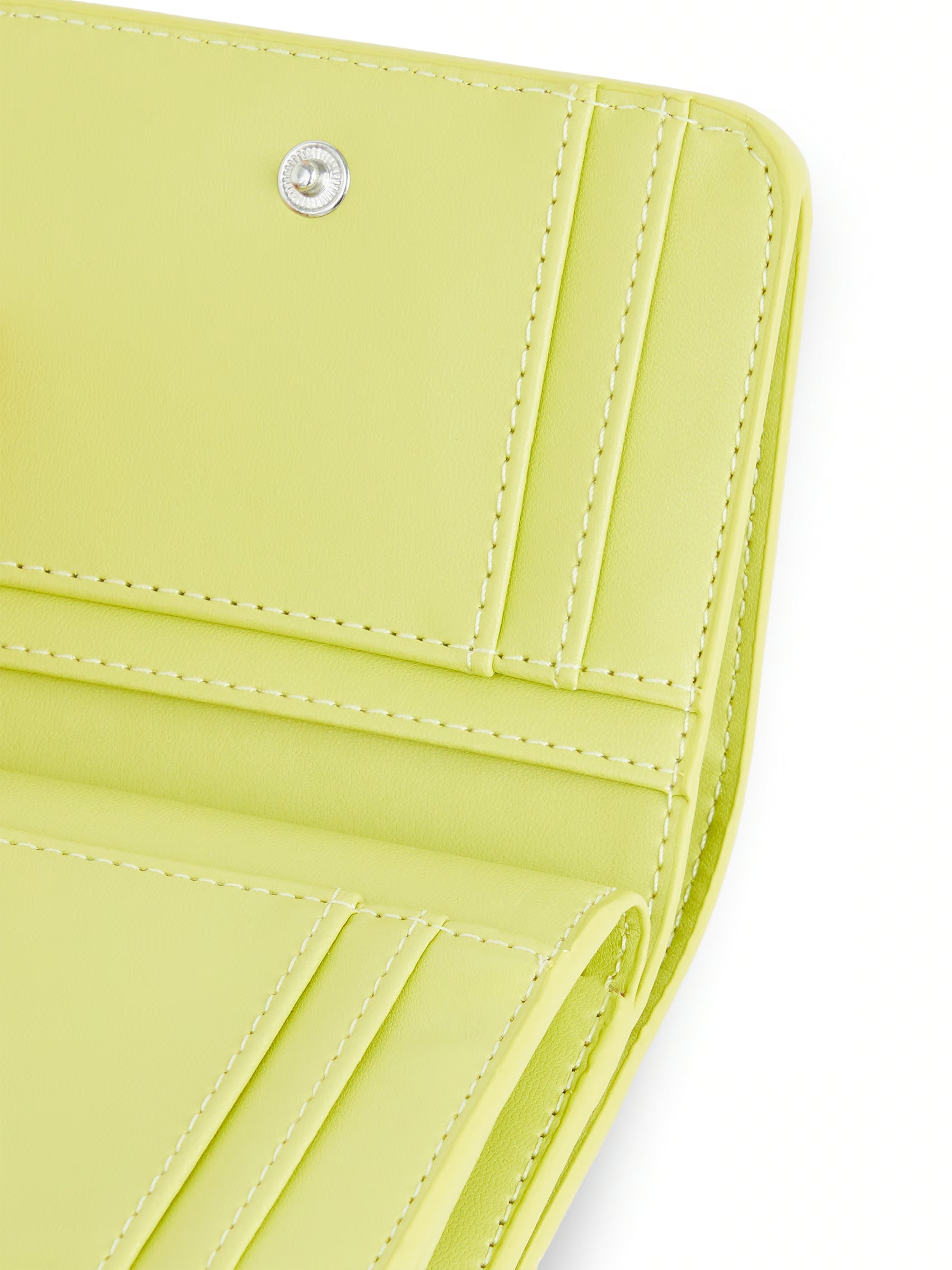AIIZ Short Wallet