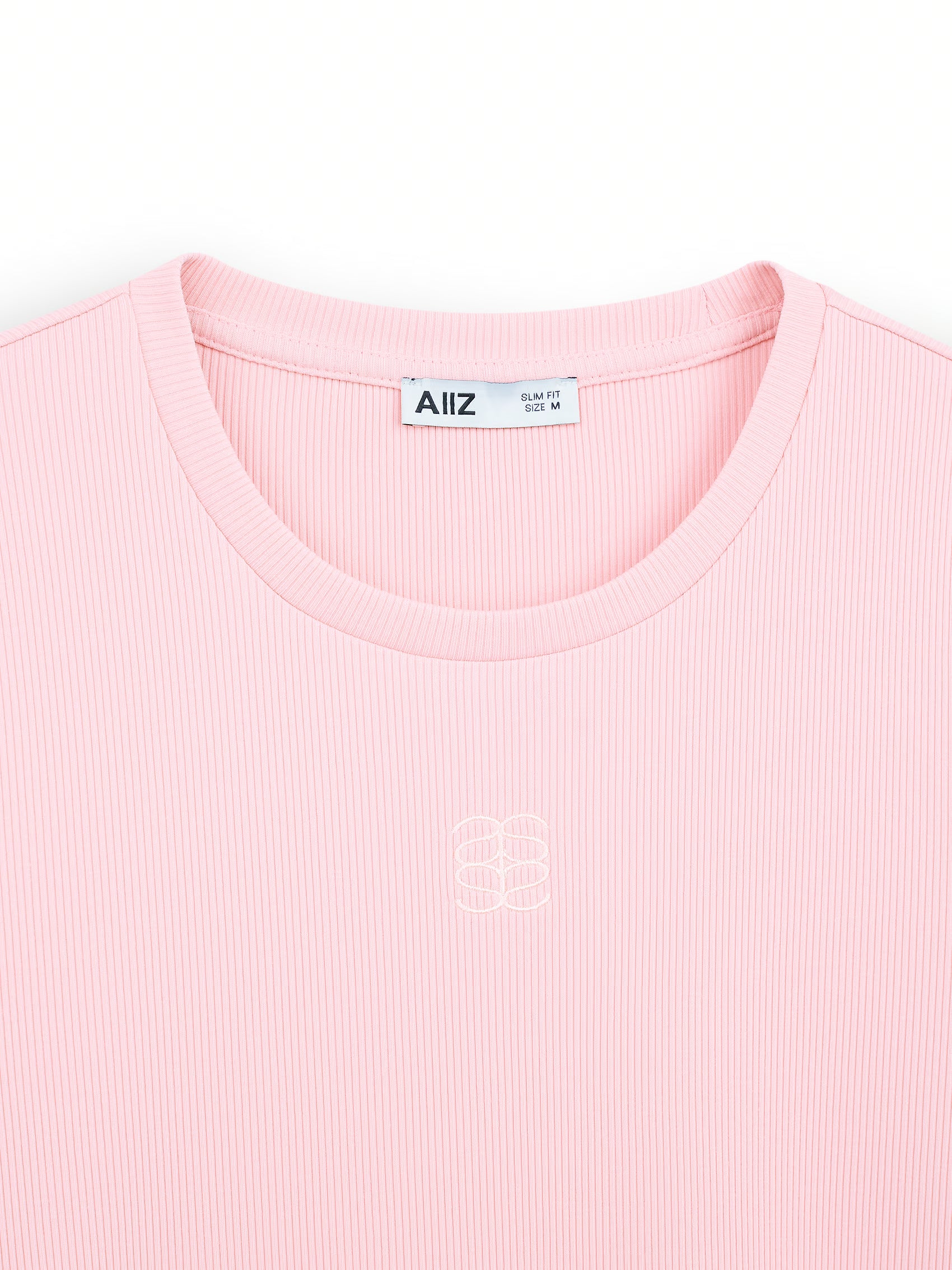 AIIZ Women's Fitted Crop T-Shirt