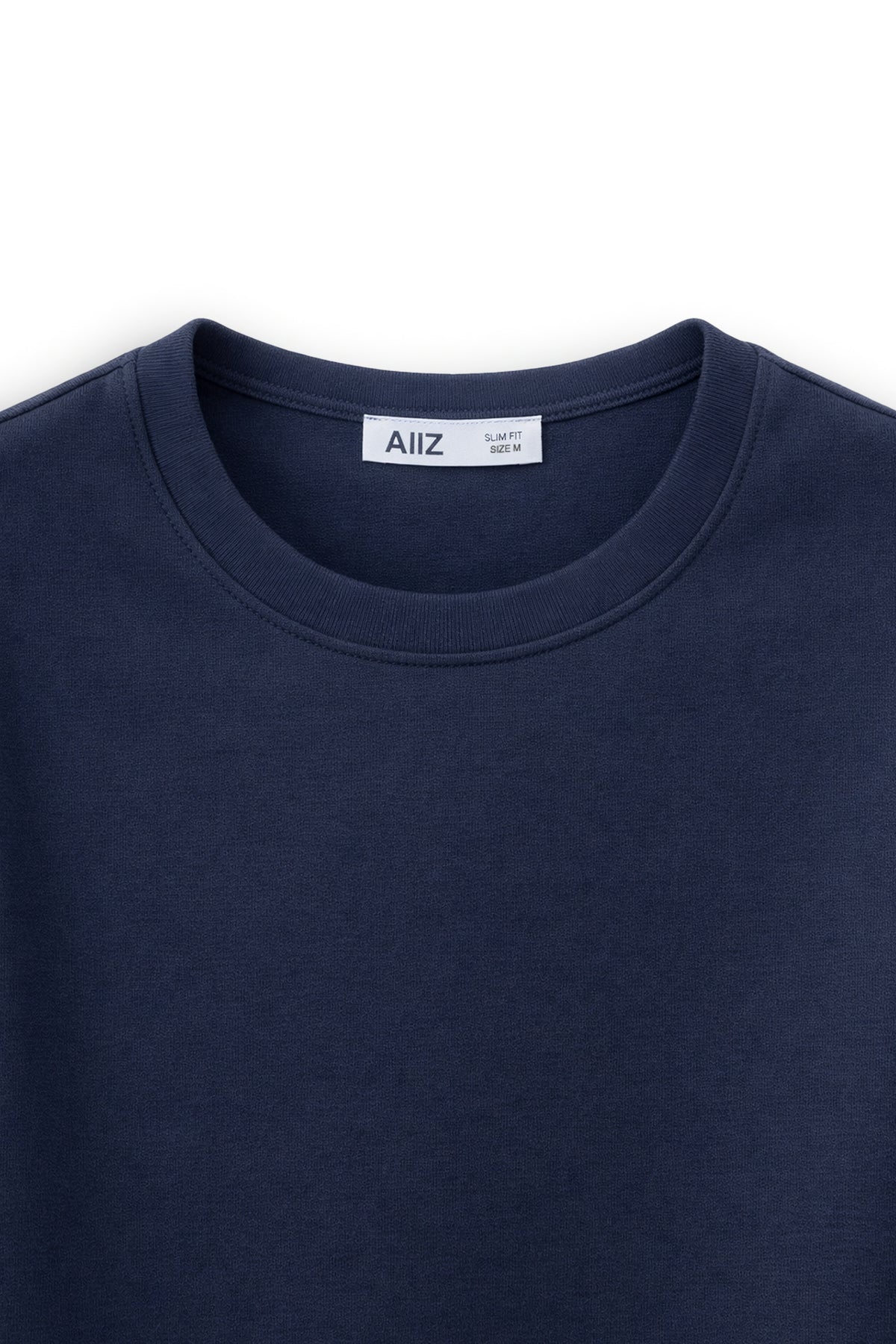 AIIZ Women's Fitted Crop T-Shirt