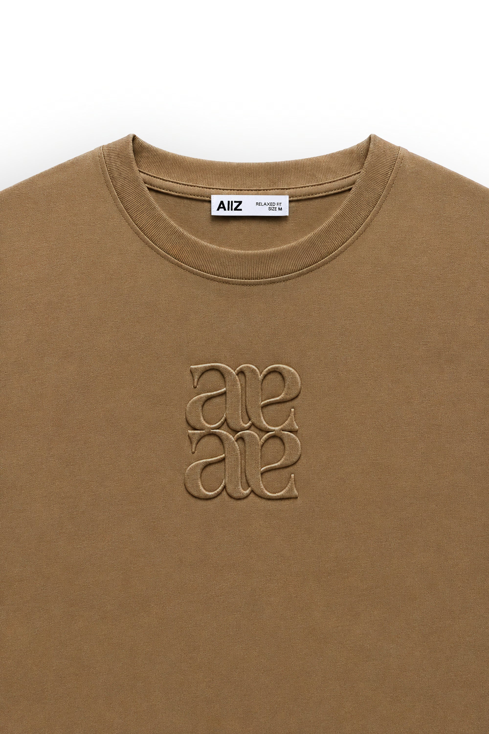 AIIZ Women's Emboss Logo T-Shirt Relaxed Fit