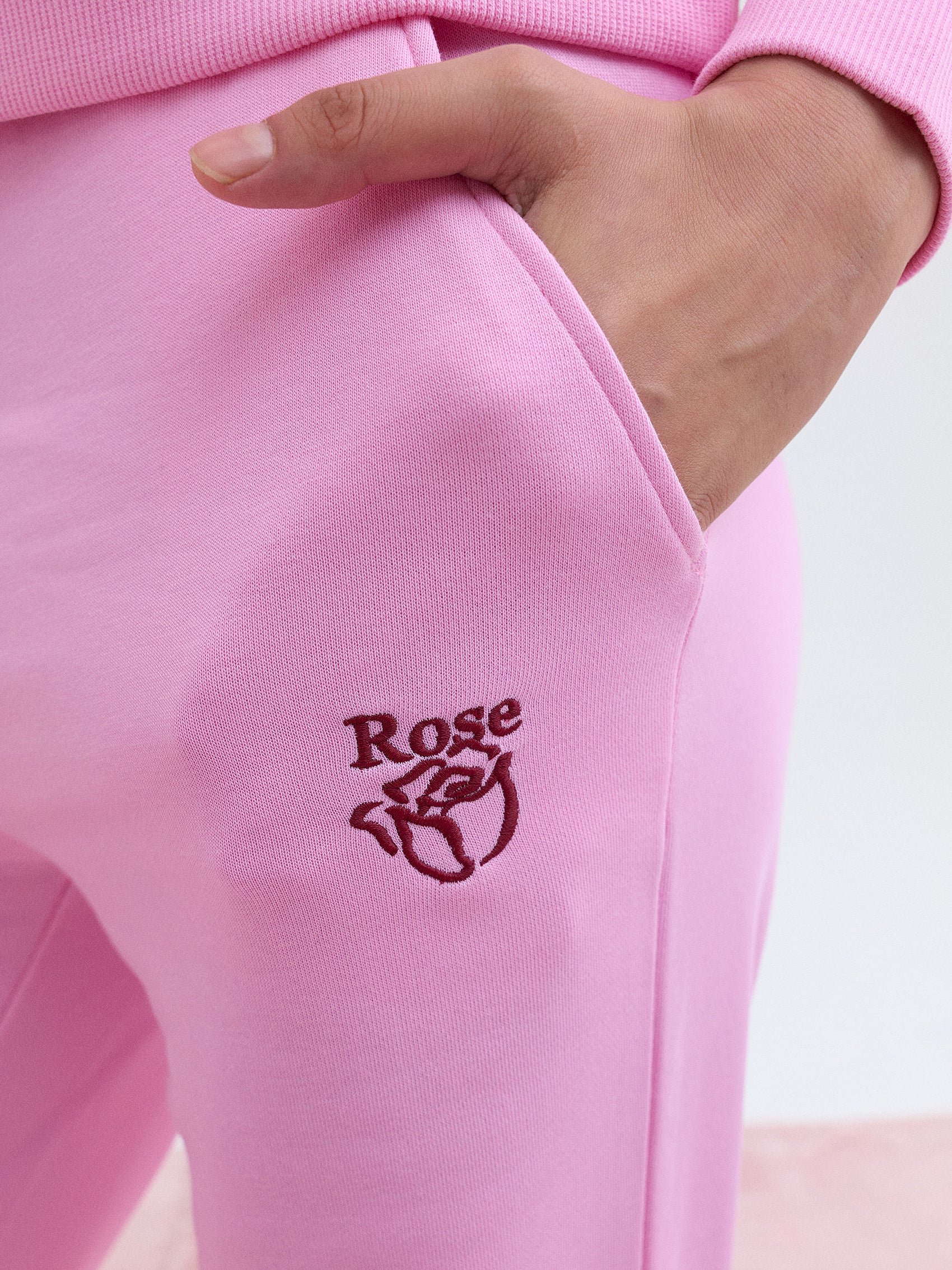 AIIZ Women's Rose Straight Leg Sweatpants