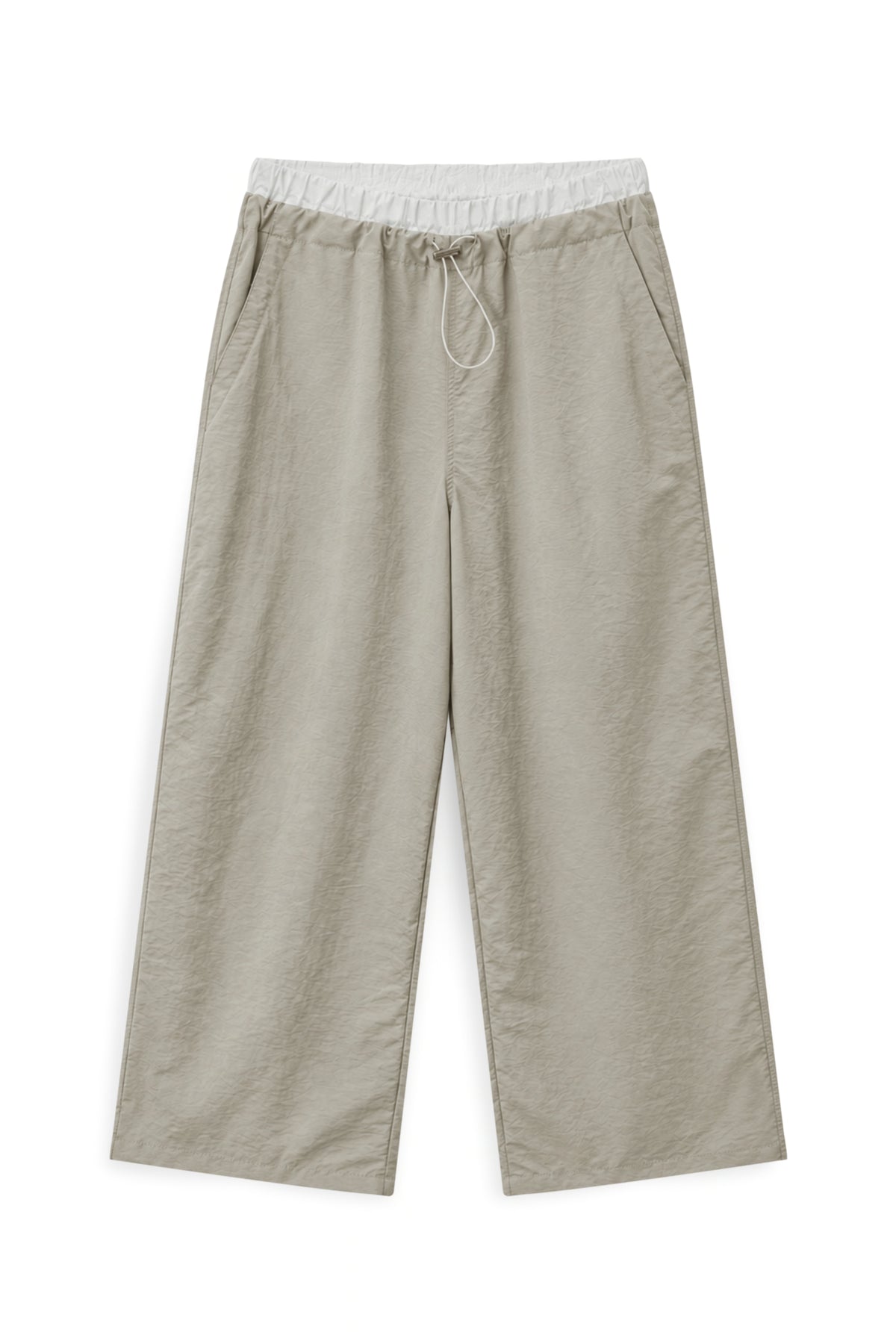 AIIZ Women's Nylon Barrel Pants (Beige / S)