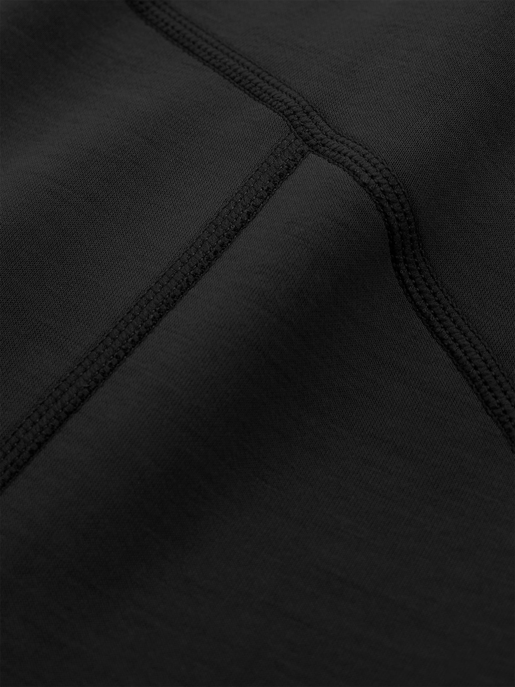 AIIZ Women's Super Soft Shorts