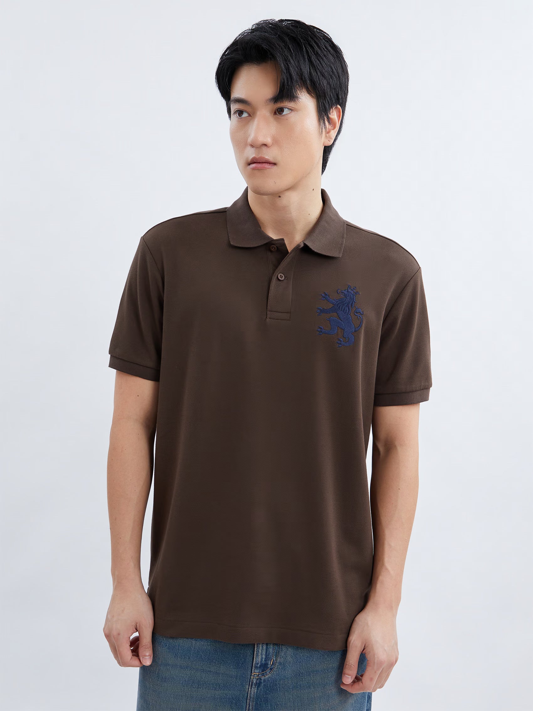 AIIZ Men's Big Lion Pique Polo Shirt (Dark Brown / S)
