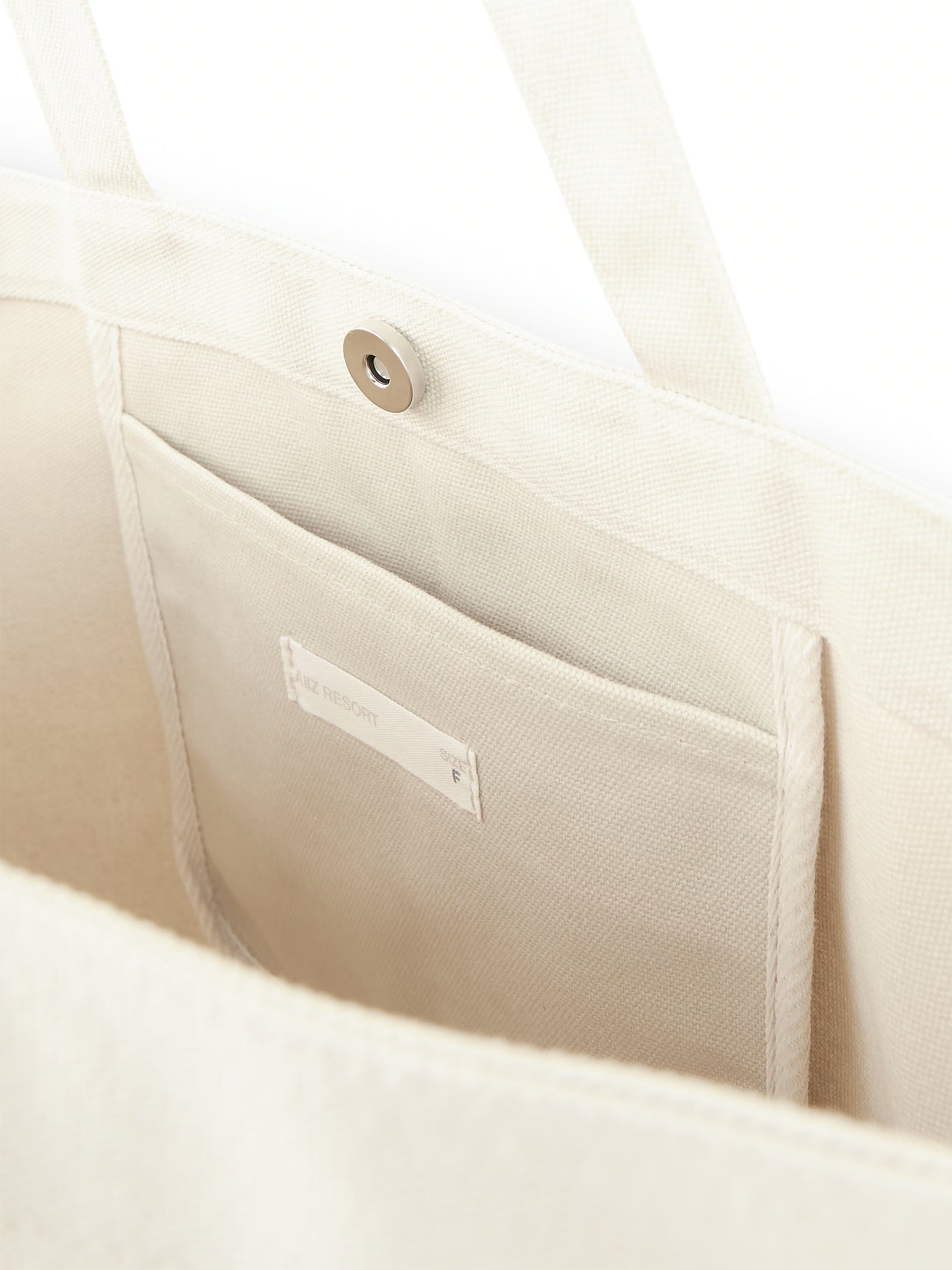 AIIZ Graphic Tote Bag