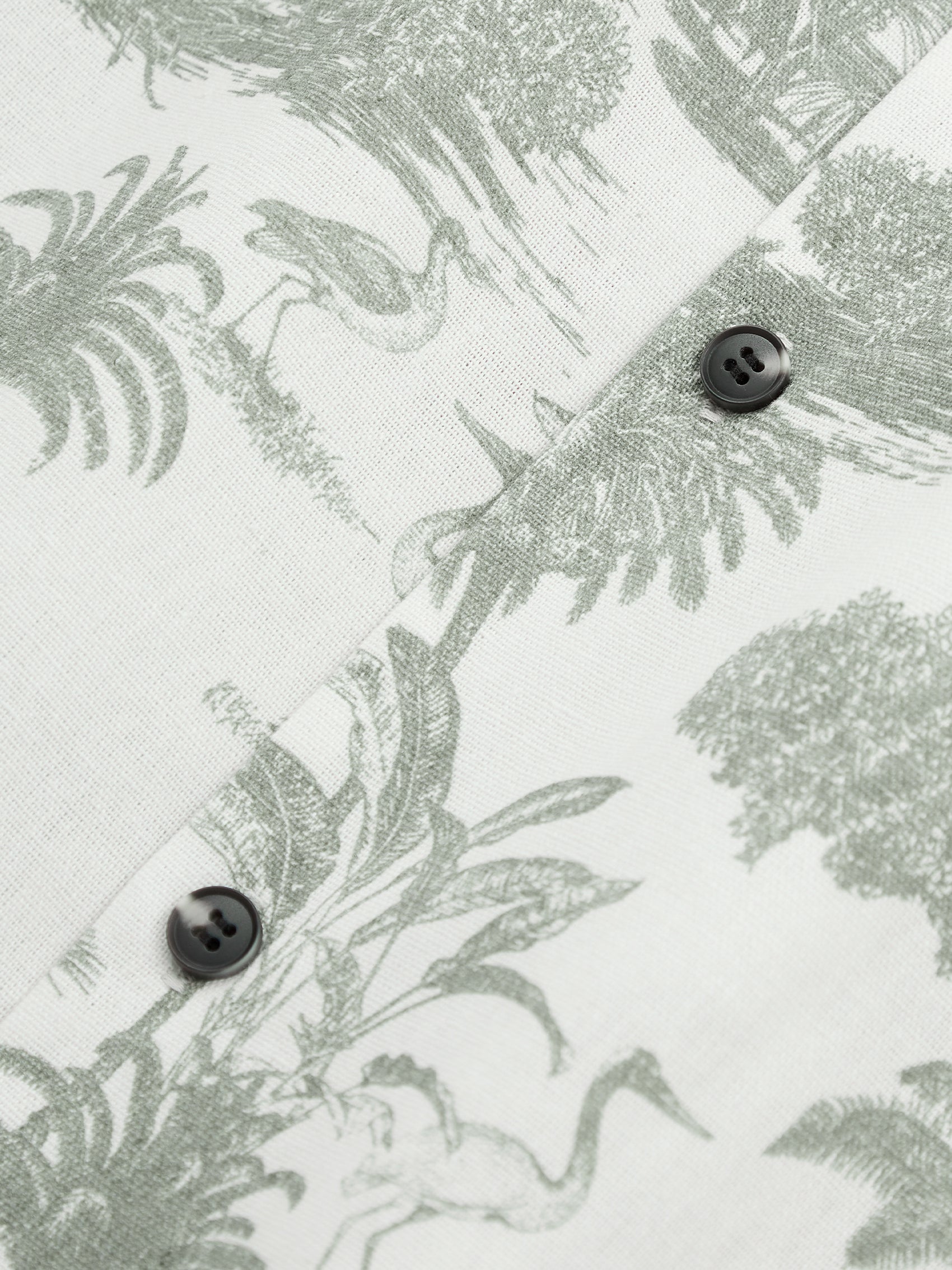 AIIZ Men's Printed Resort Short Sleeve Shirt