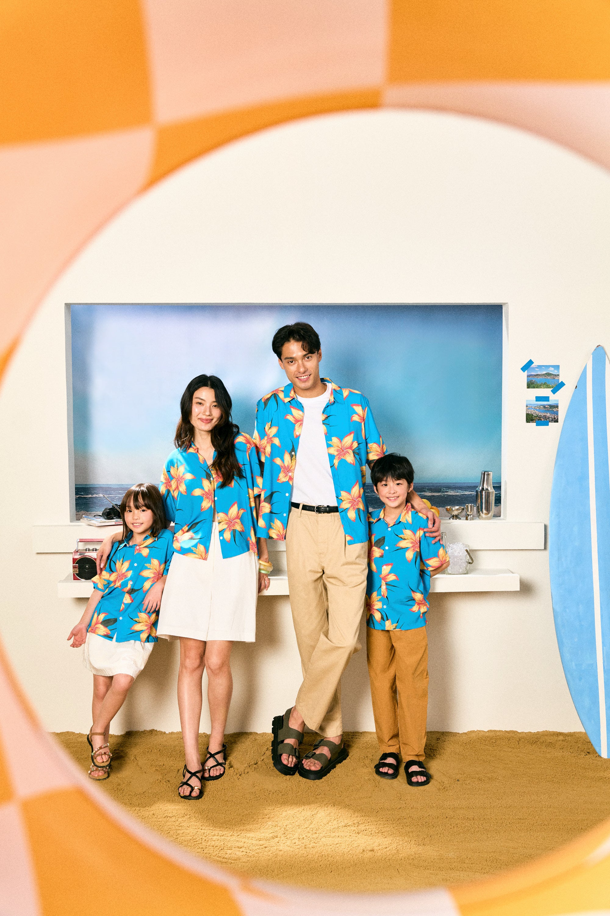 AIIZ Men’s Songkran Floral Short-Sleeve Shirt – 100% Rayon