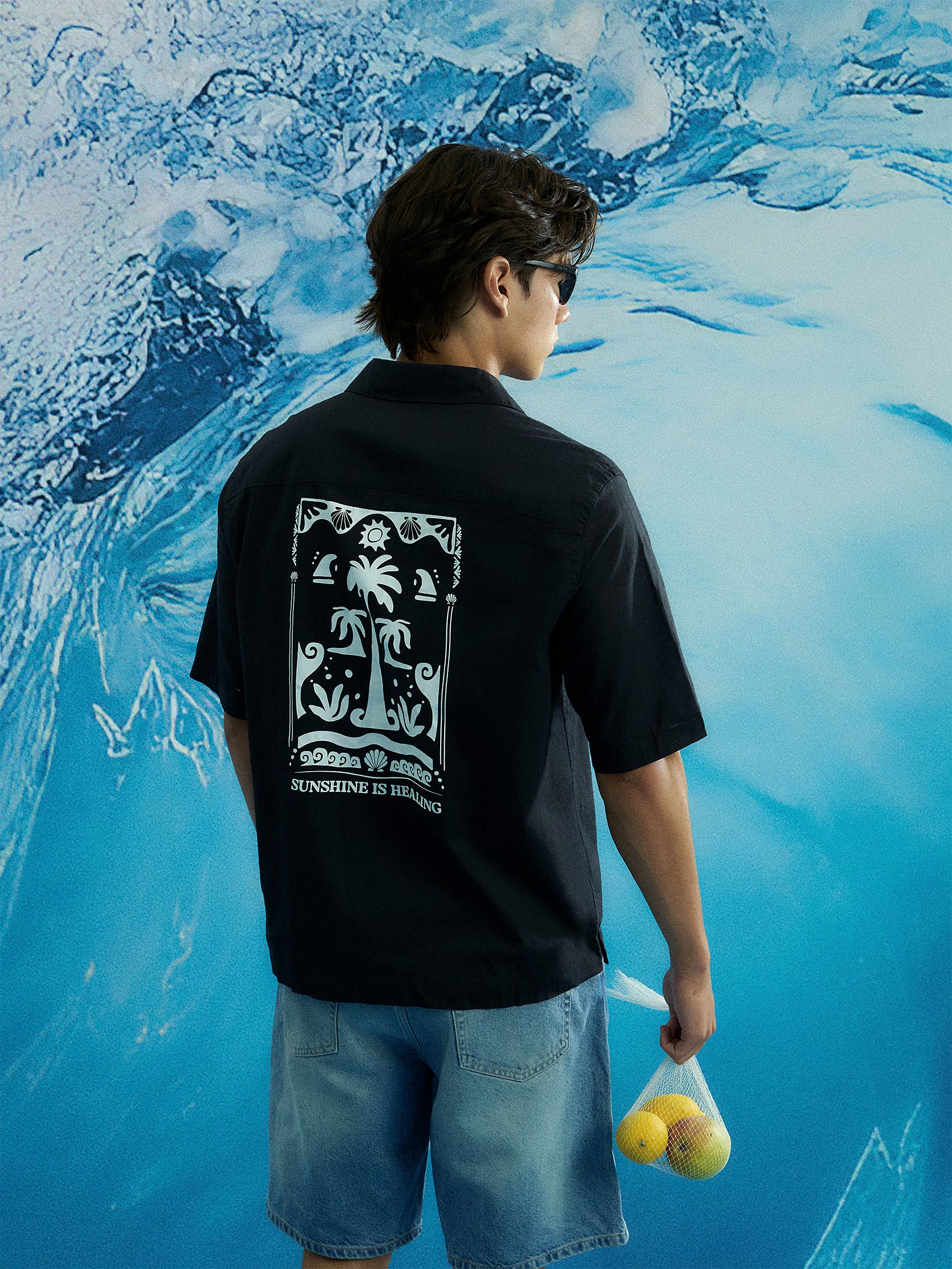 AIIZ Men's Printed Camp Collar Shirt