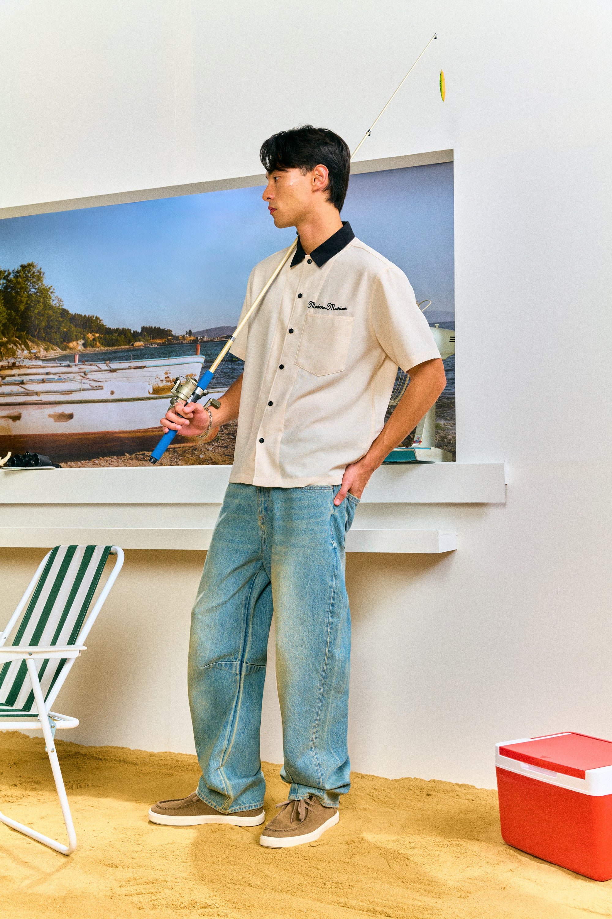 AIIZ Men’s Contrast Collar Short Sleeve Shirt