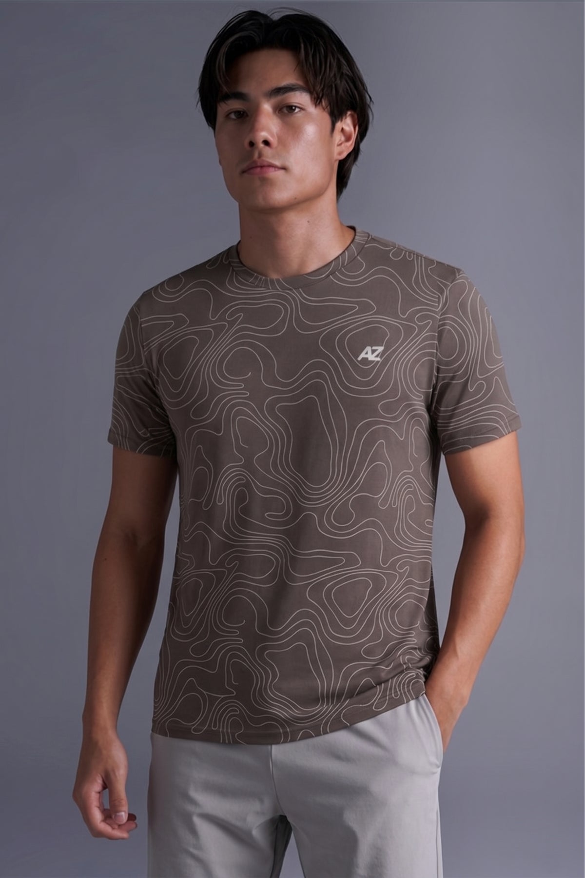 AIIZ Men's Quick Dry Active Printed T-Shirt (Dark Brown / S)