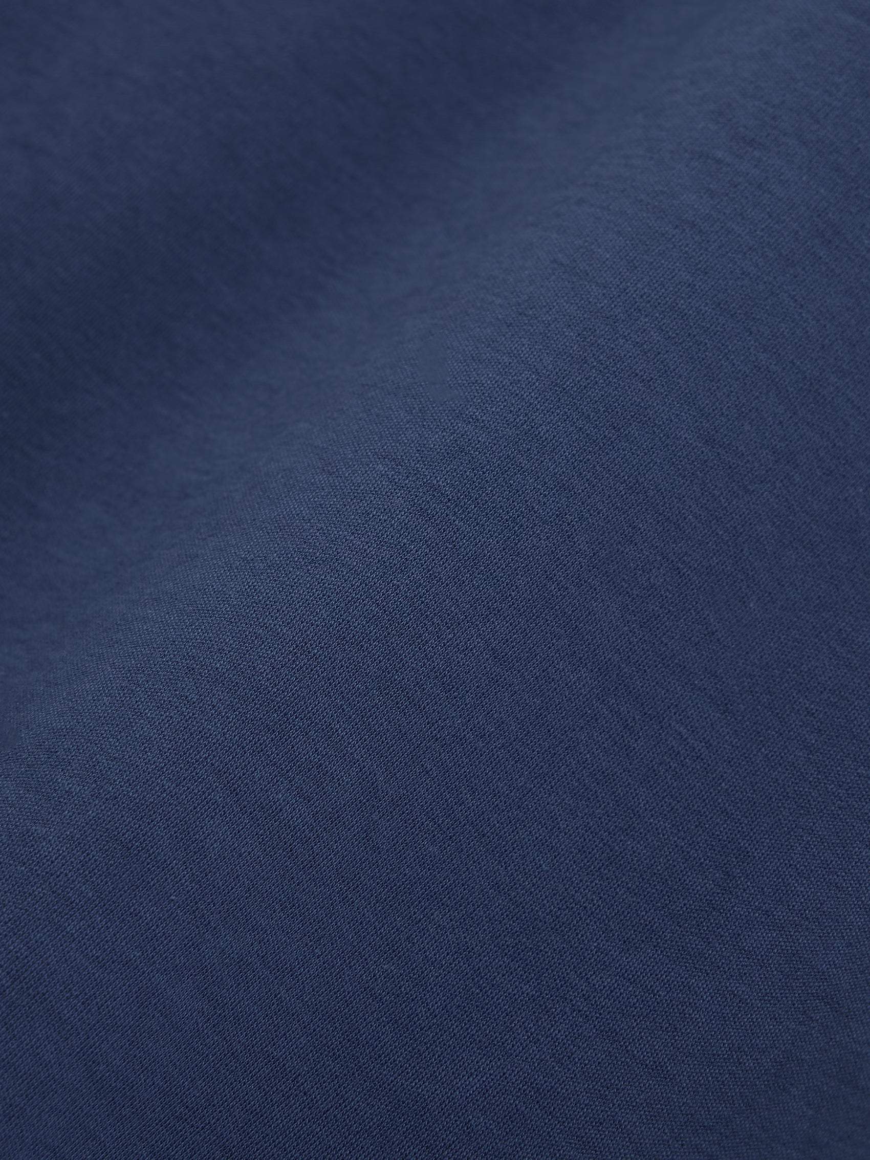 AIIZ Men's Relaxed Crew Neck T-Shirt