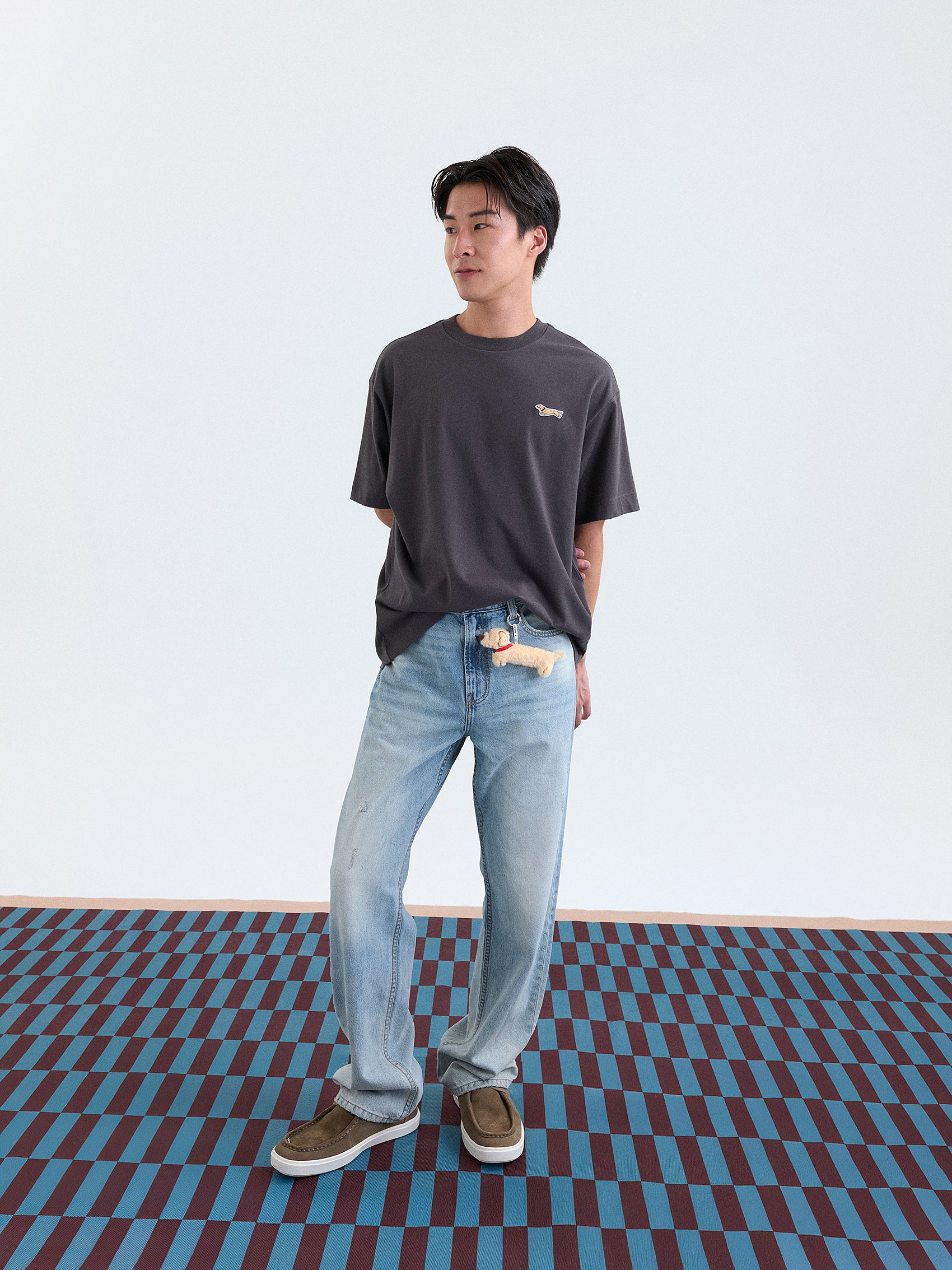 AIIZ Men's Graphic T-Shirt