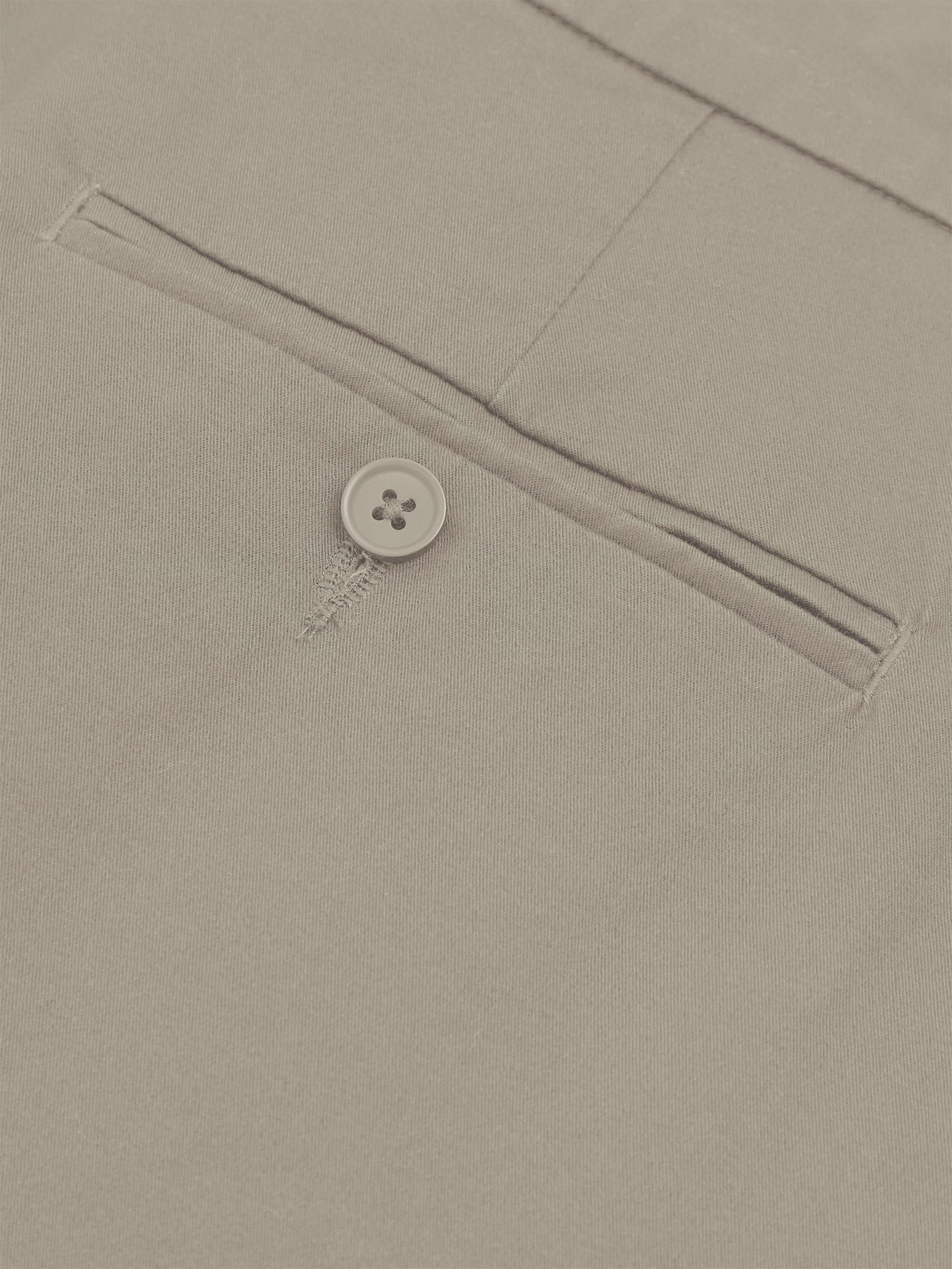 AIIZ Men's Slim Fit Chino Pants