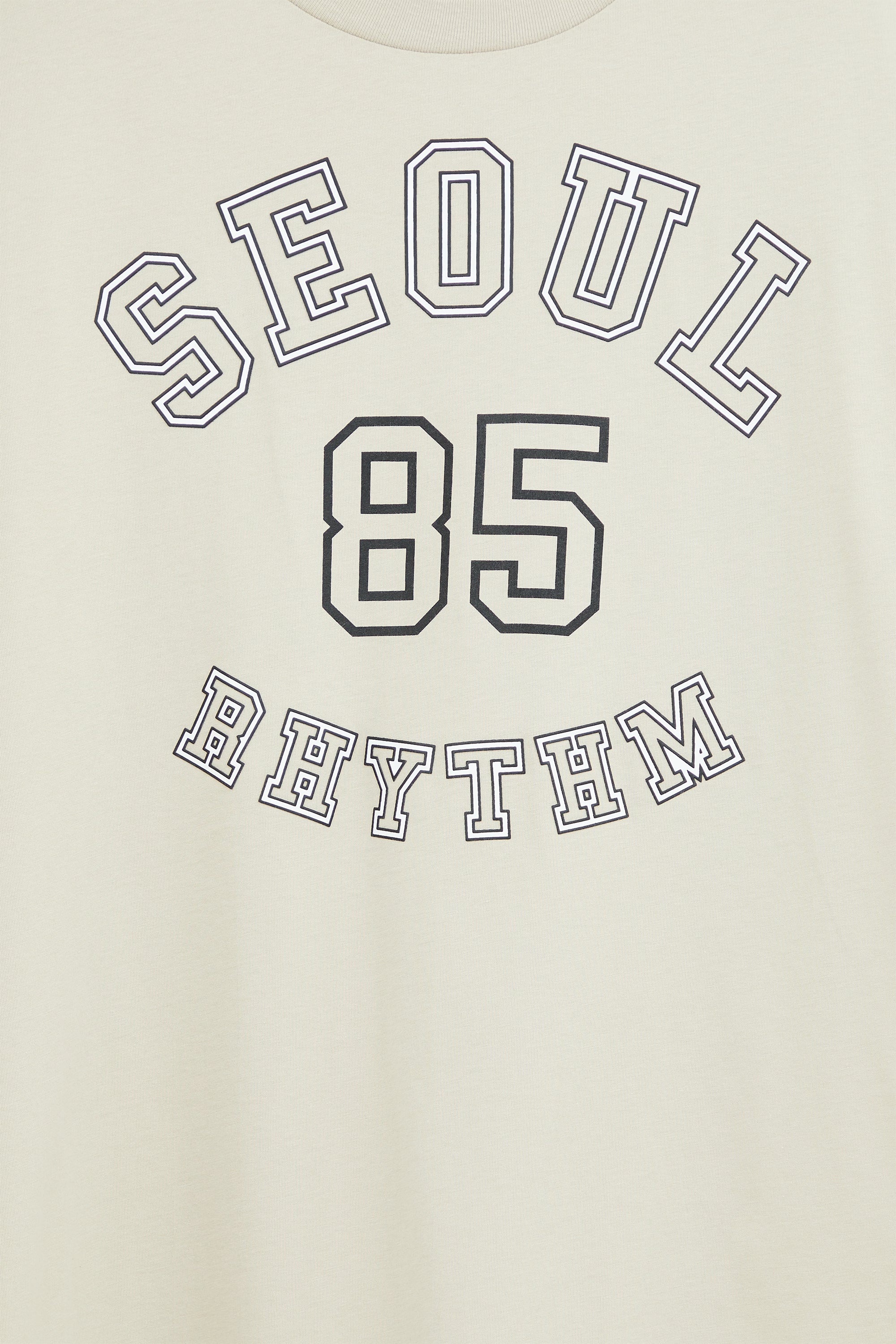 AIIZ Men's Graphic T-Shirt