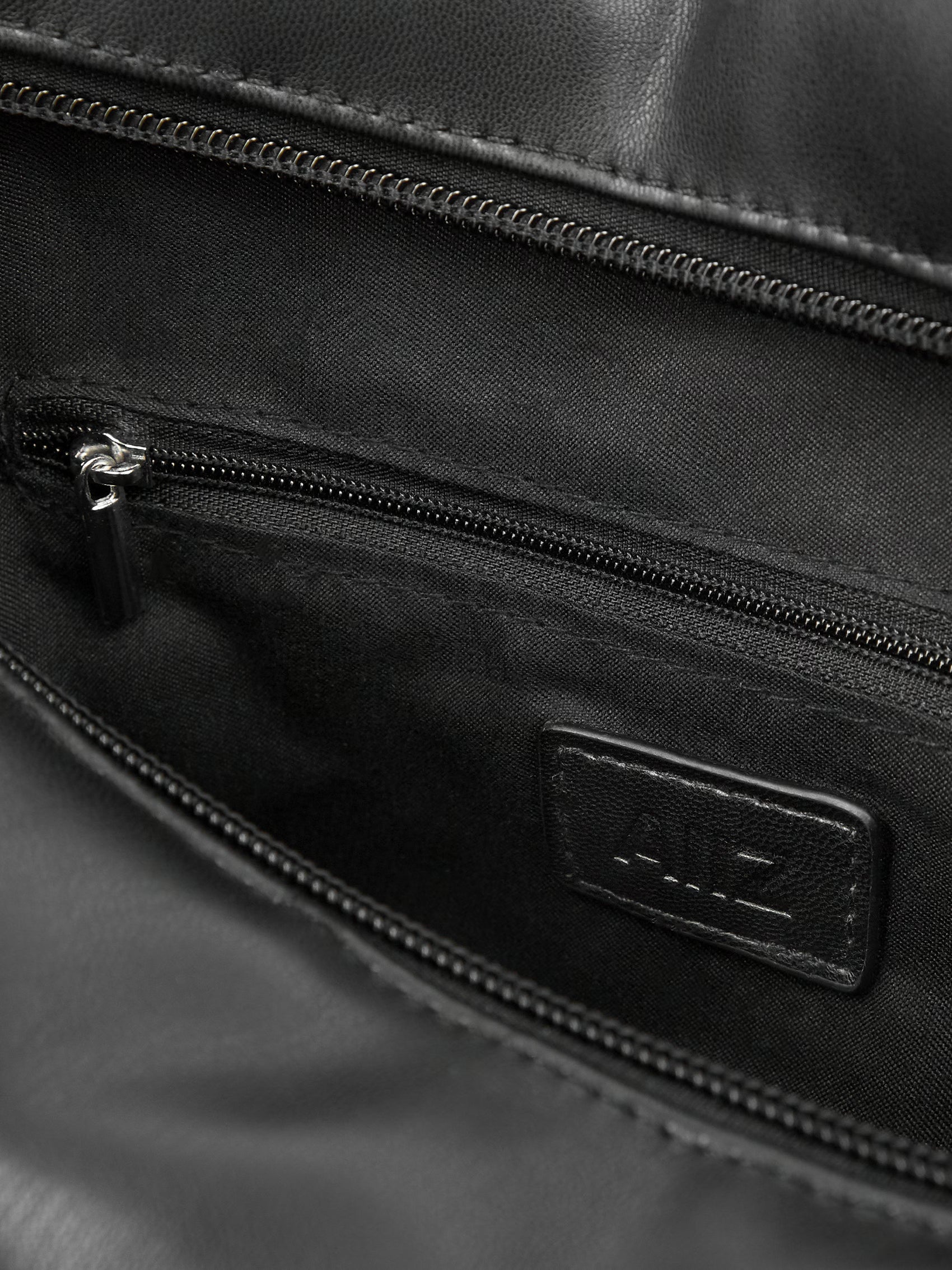 AIIZ Women's Large Plump Bag