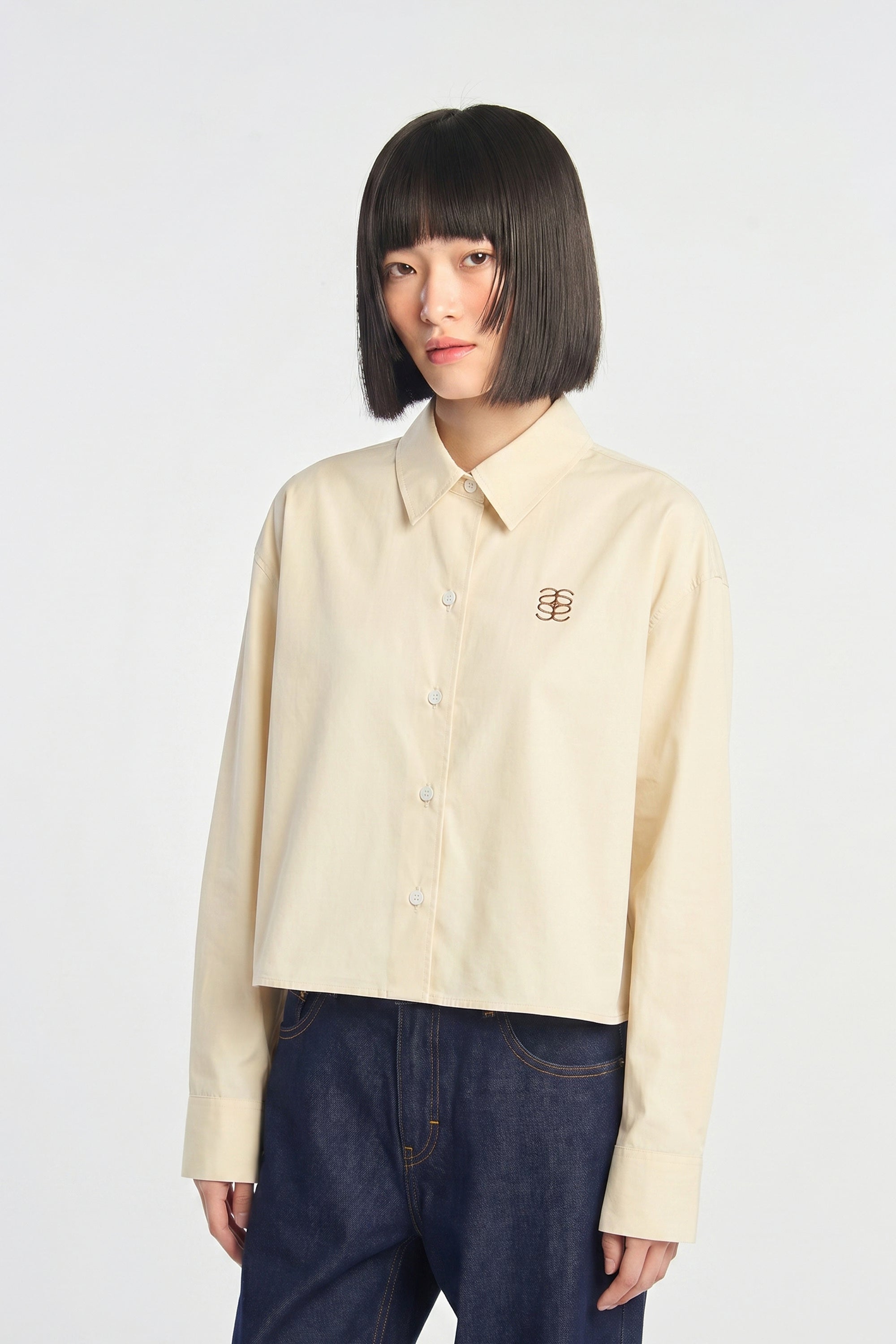 AIIZ Women's Cropped Long Sleeve Shirt
