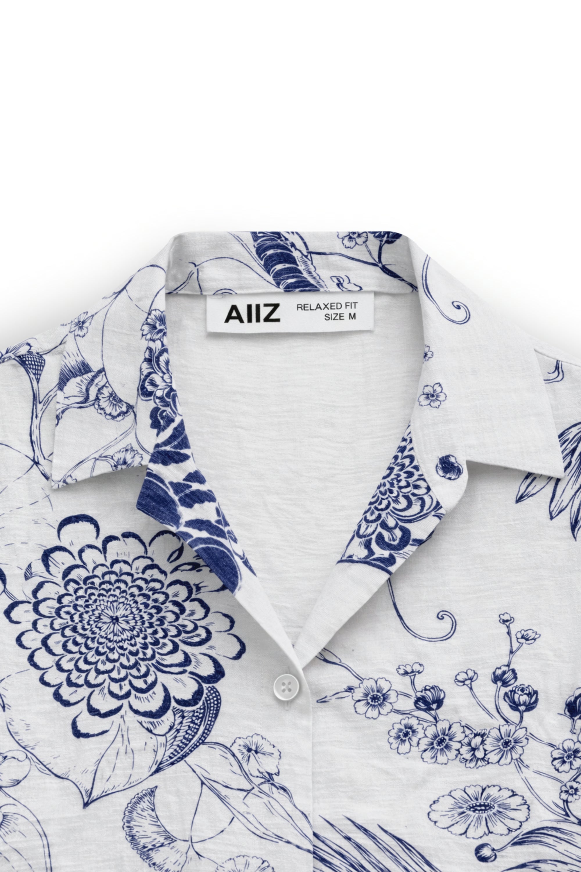 AIIZ Women's Wild West Gardens Printed Short Sleeve Shirt