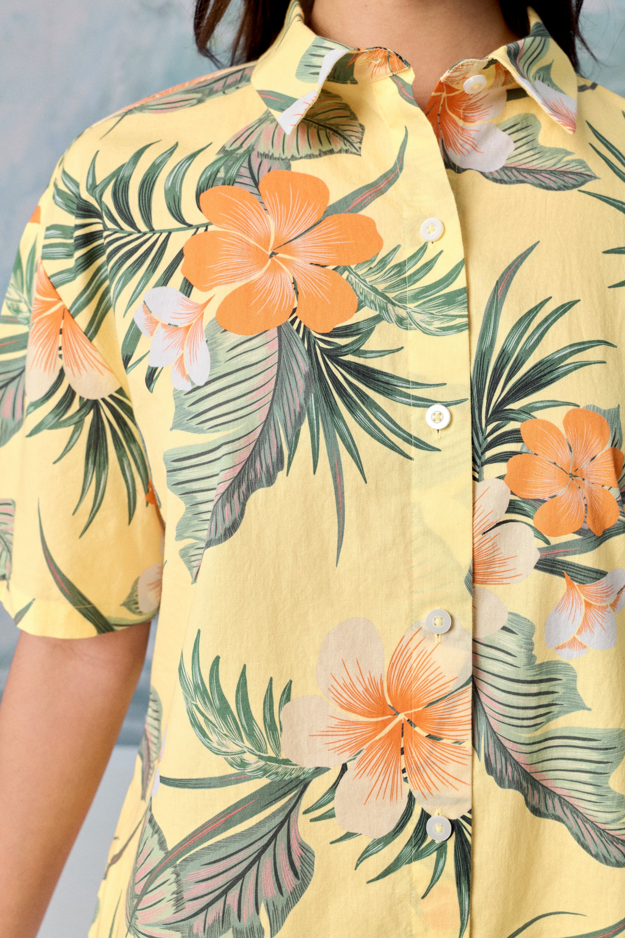 AIIZ Women’s Songkran Floral Short Sleeve Shirt–100% Cotton