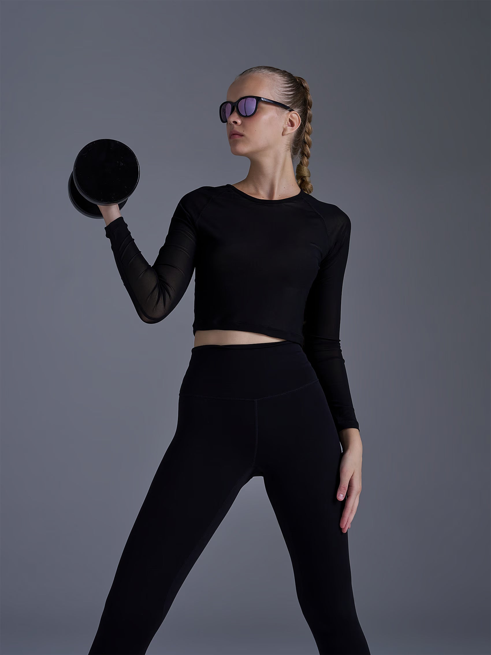 AIIZ Women's Quick Dry Active Mesh Long Sleeve Cropped Top