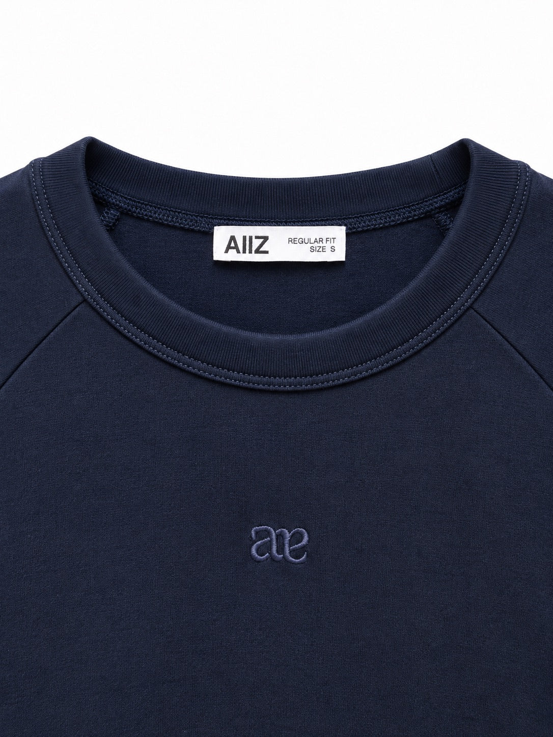 AIIZ Women’s Raglan Tee