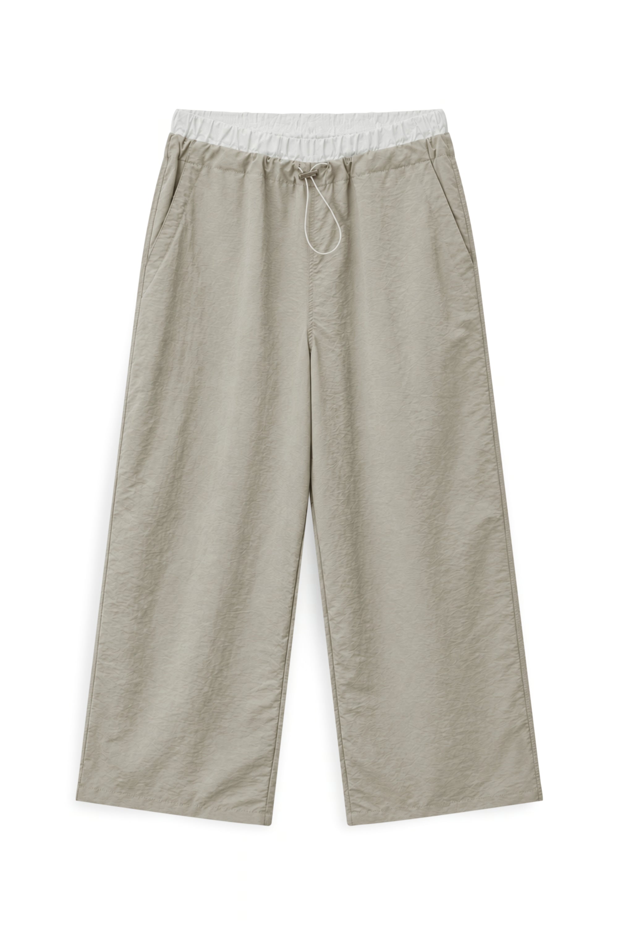 AIIZ Women's Nylon Barrel Pants (Beige / S)