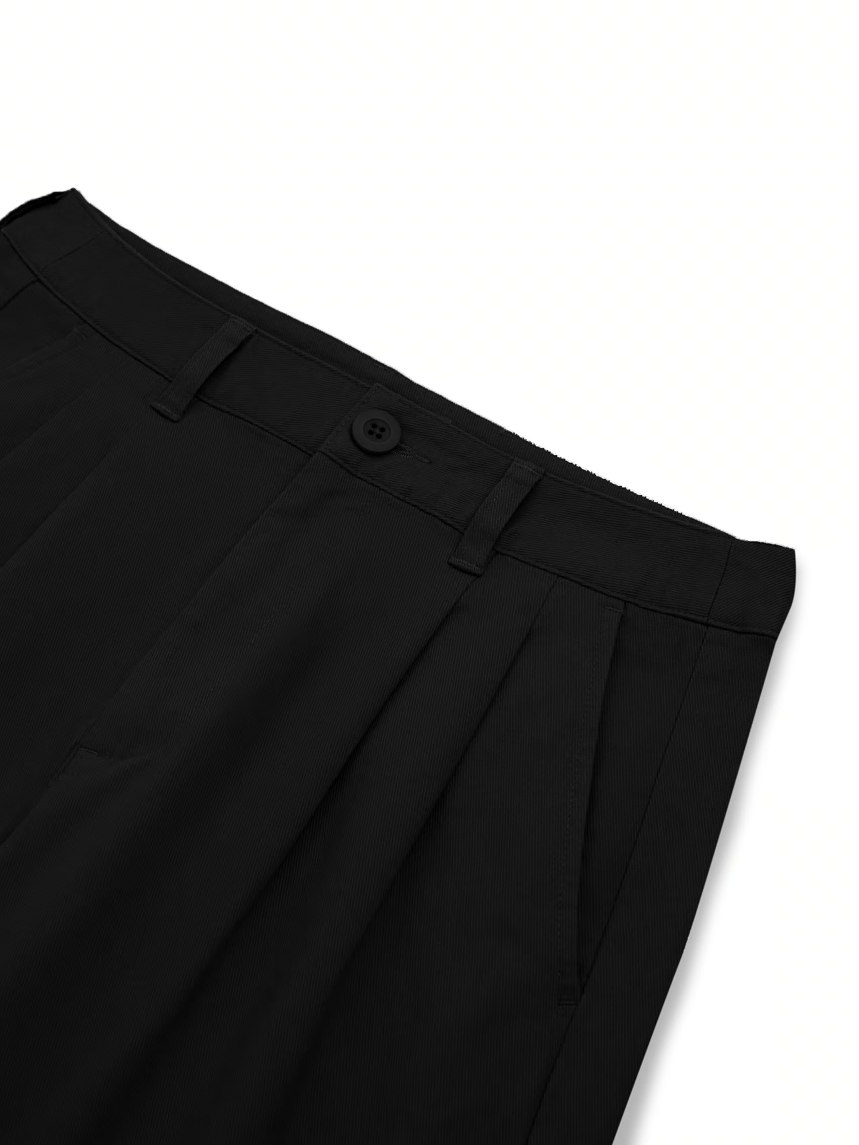 AIIZ Women's High-Waisted Pleated Shorts