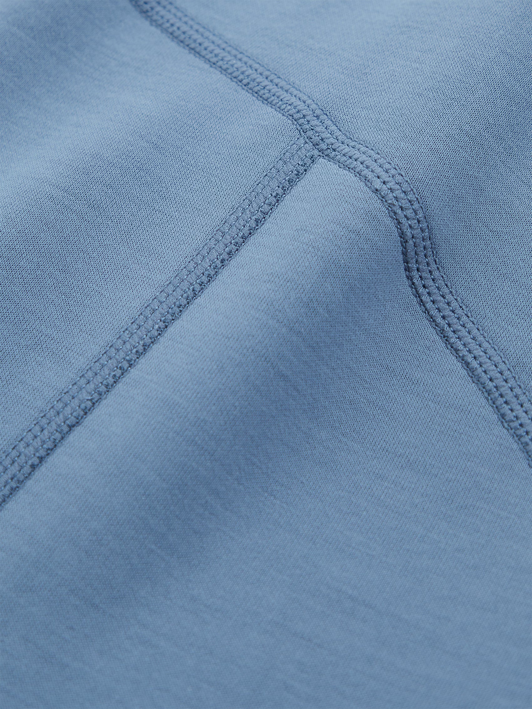 AIIZ Women's Super Soft Shorts