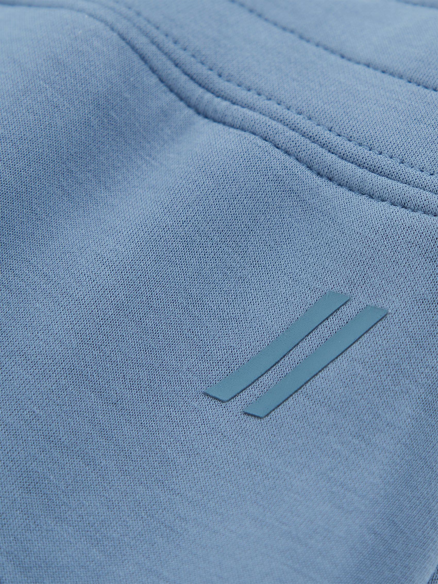 AIIZ Women's Super Soft Shorts